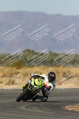 media/Jan-18-2024-Racers Edge (Thu) [[008952c709]]/B Group/Session 2 (Turn 16)/